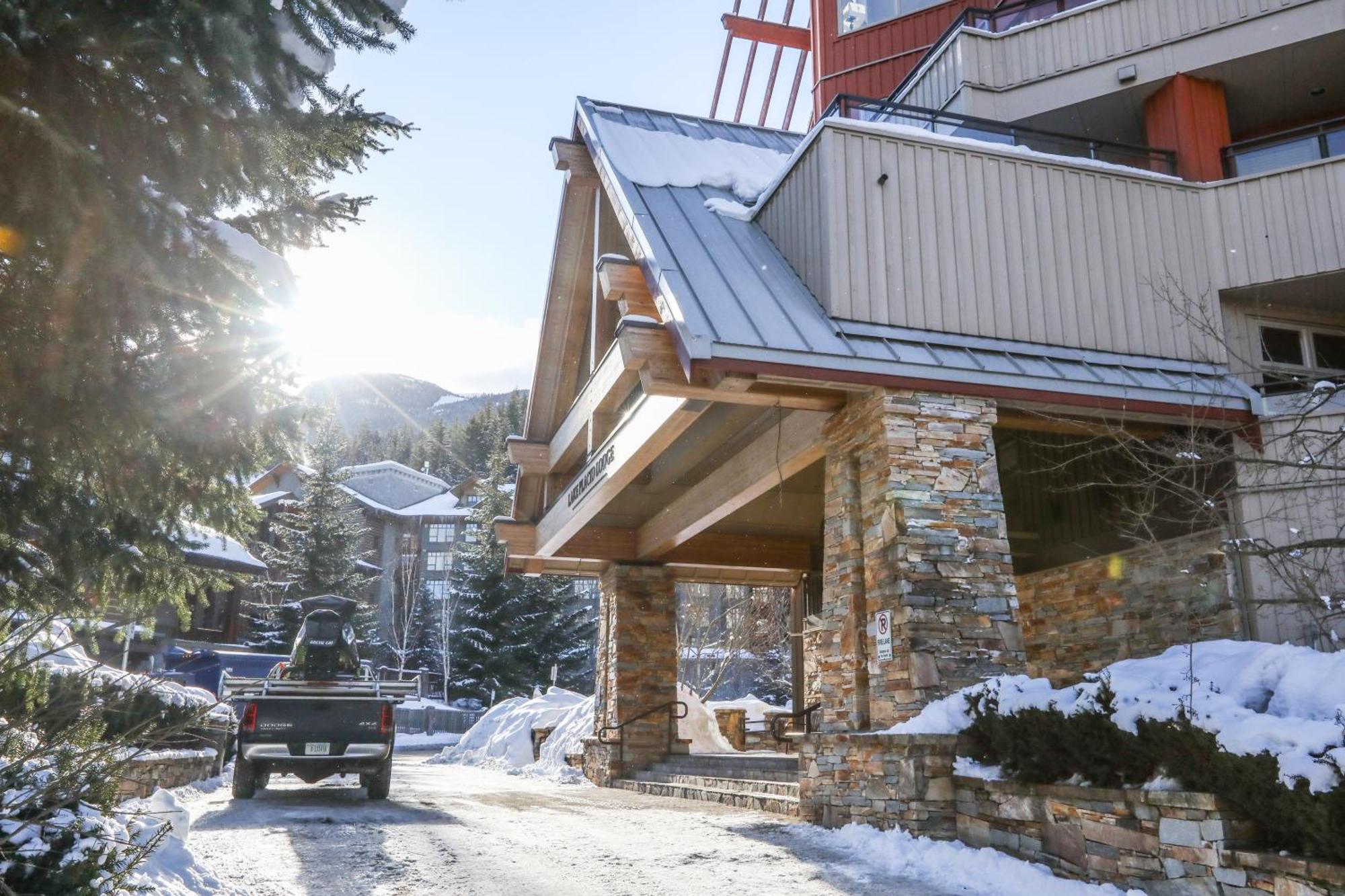 威士拿杰克平静湖面小屋酒店 惠斯勒 外观 照片